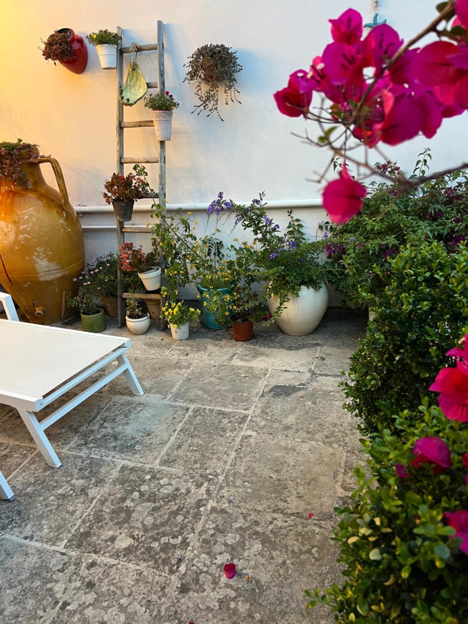 Suite Battisti 7 Λέτσε Εξωτερικό φωτογραφία